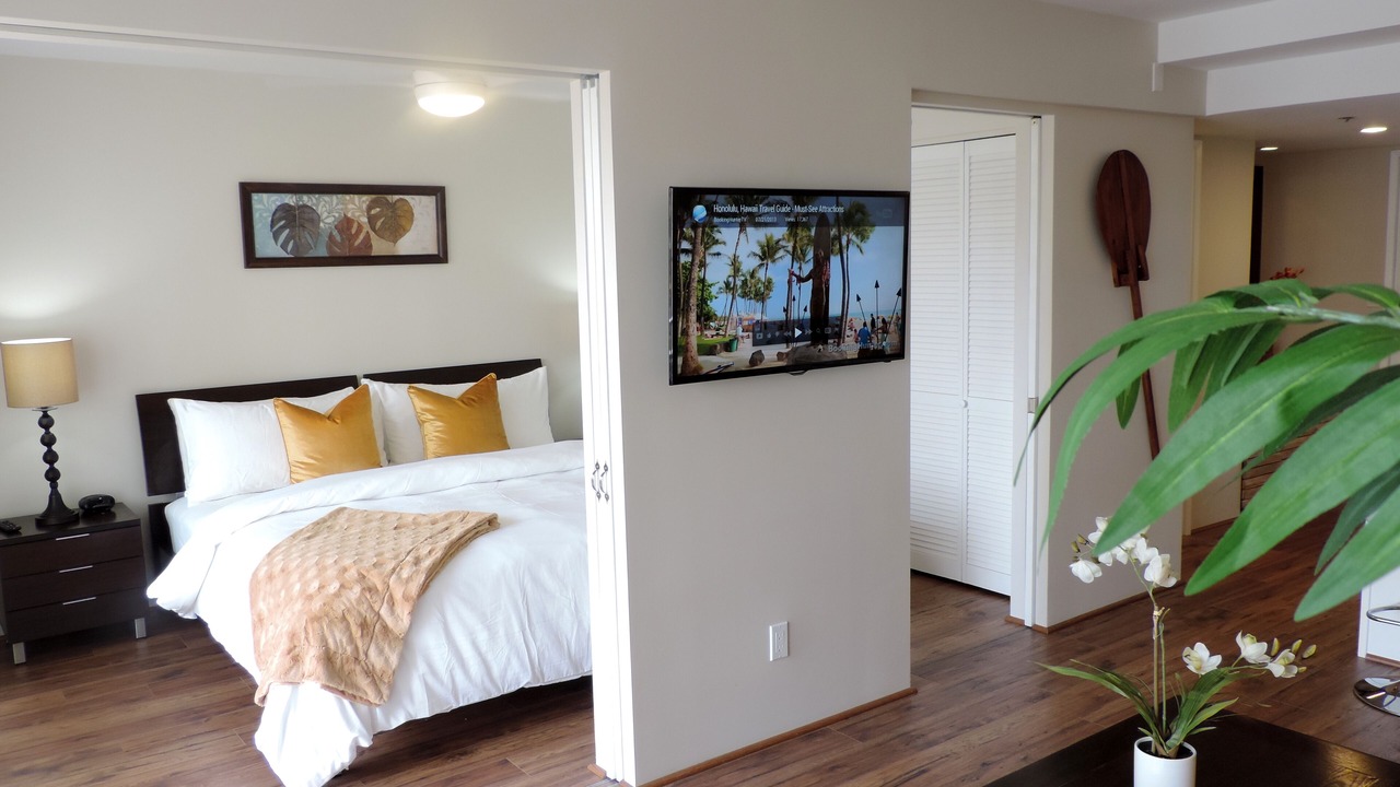 Photo of Bedroom in Waikiki