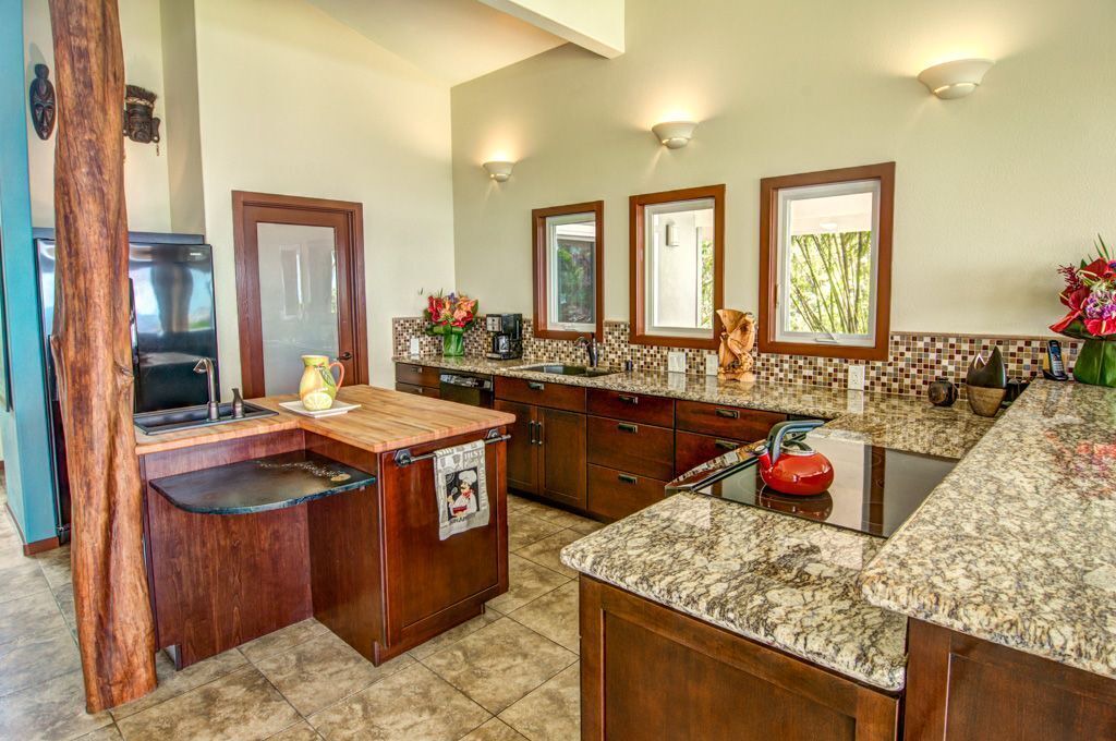 Photo of Kitchen in Keaau