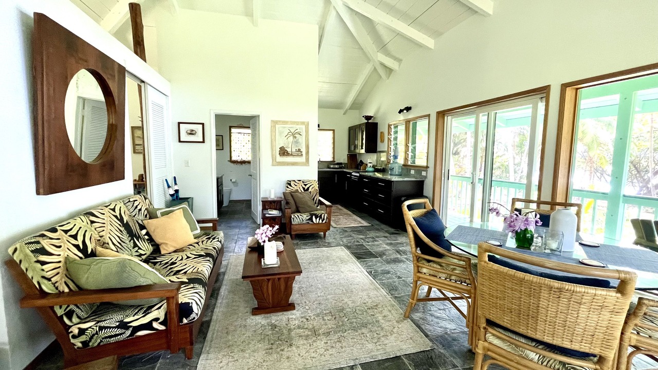 Photo of Livingroom in Opihikao
