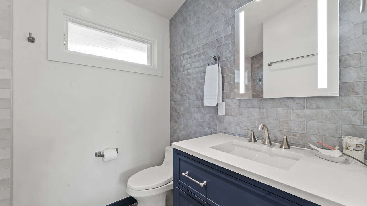 Photo of Bathroom in Lanikai