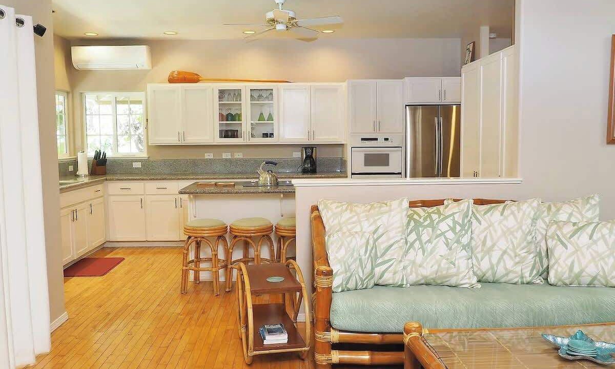 Photo of Livingroom in Kamuela