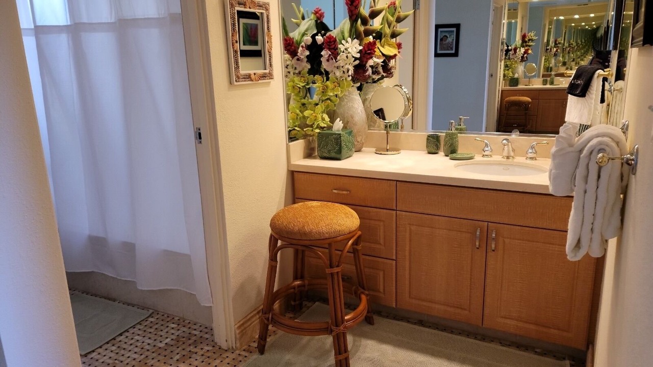Photo of Bathroom in Kapalua