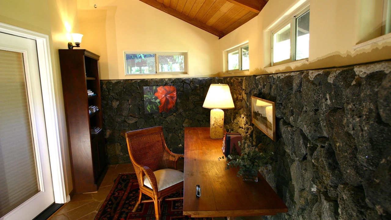 Photo of Bedroom in Kamuela