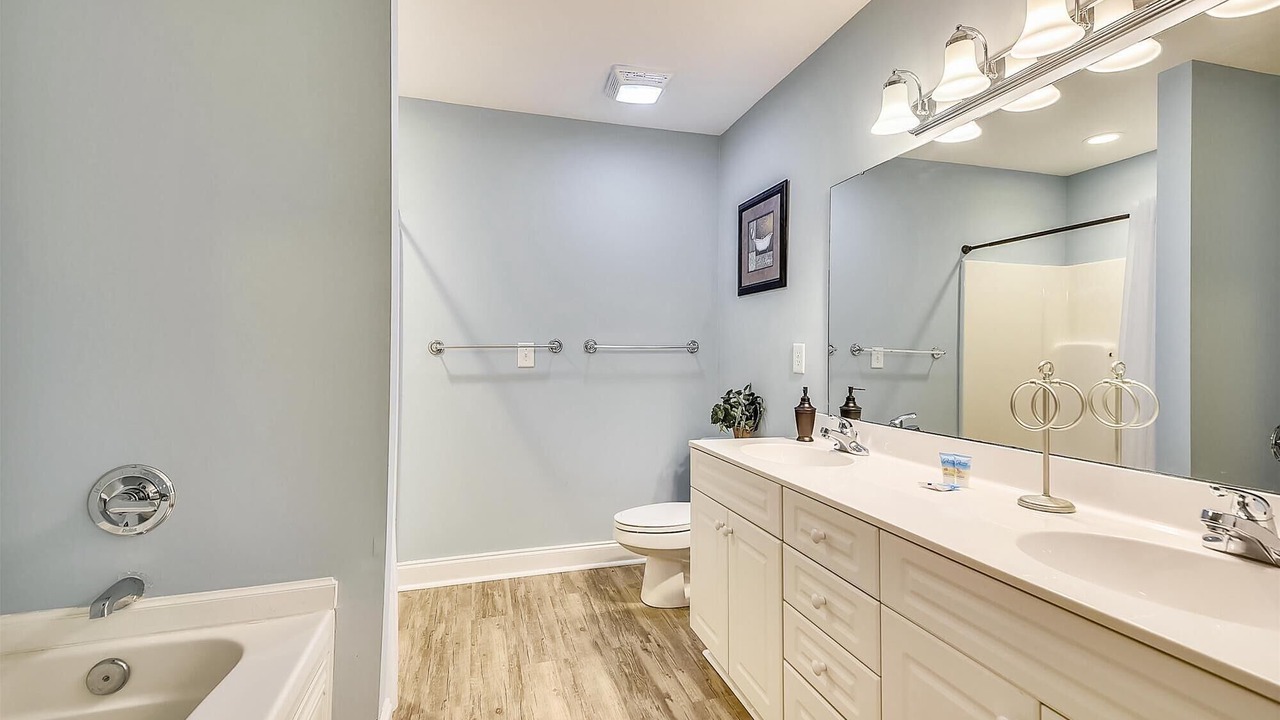 Photo of Bathroom in Crescent Beach