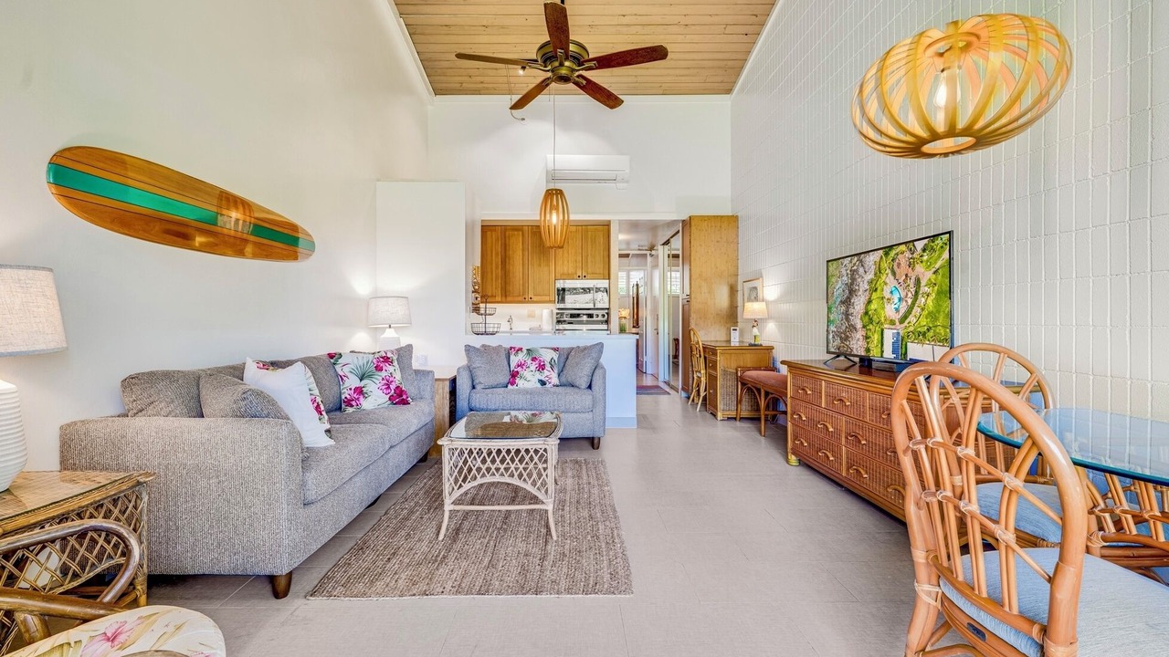 Photo of Livingroom in Napili