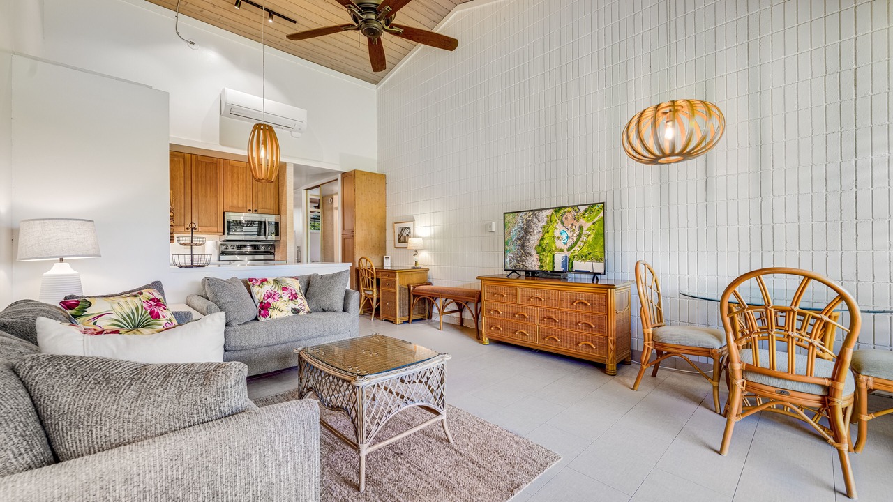 Photo of Livingroom in Napili