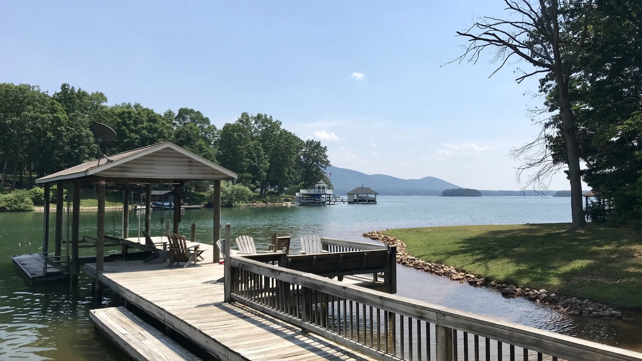 Photo of Outdoor in Huddleston