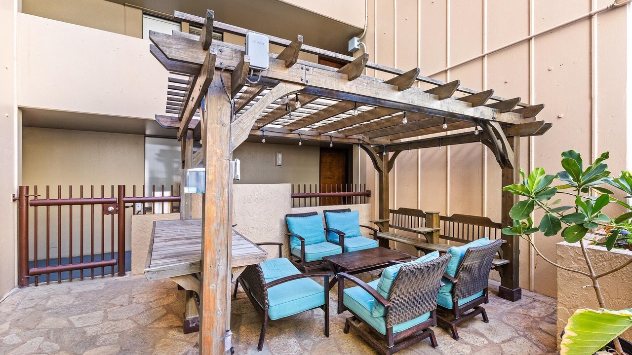 Photo of Patio Balcony in Waikiki
