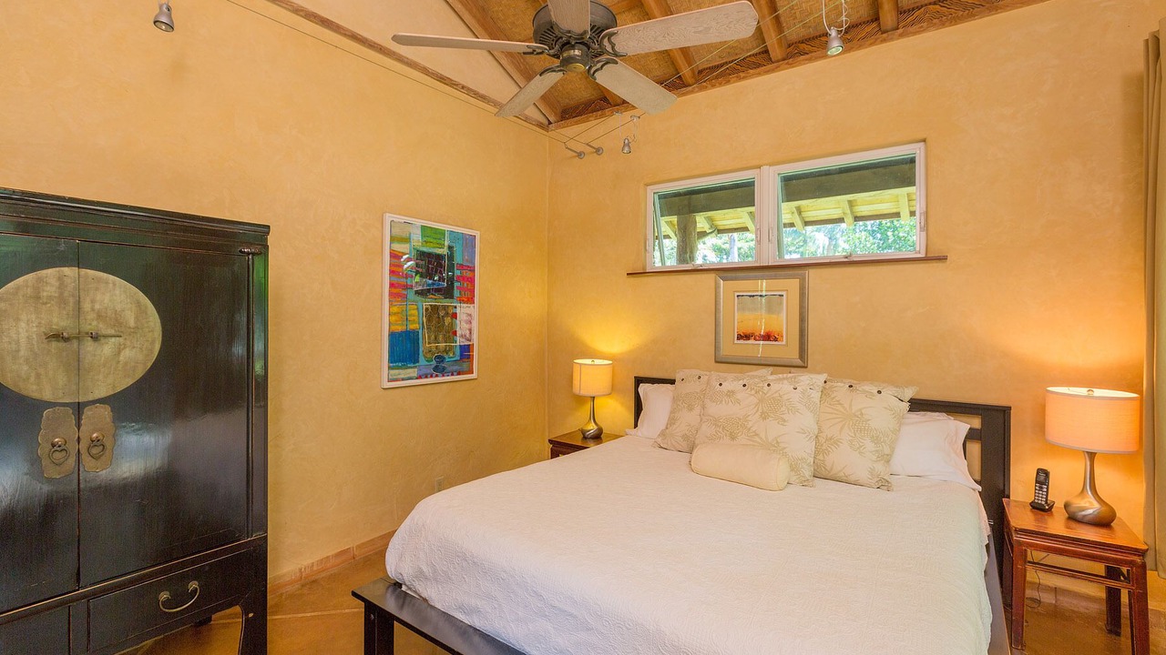 Photo of Bedroom in Hamakuapoko