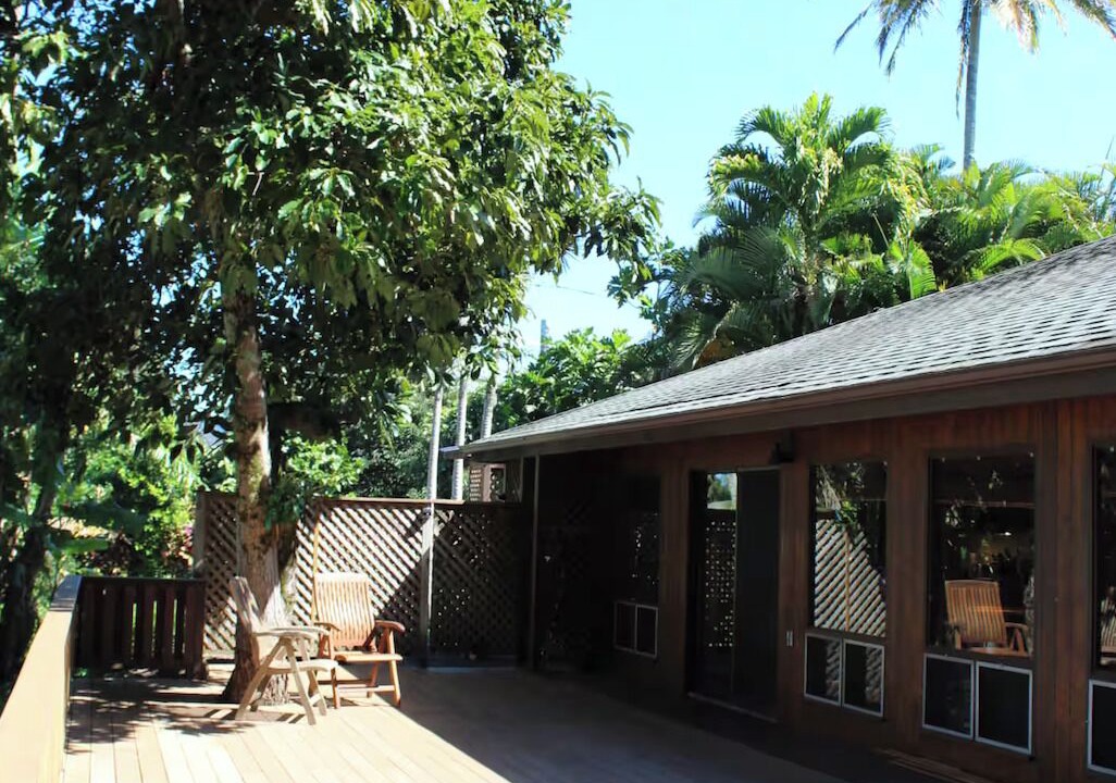 Photo of Patio Balcony in Haiku