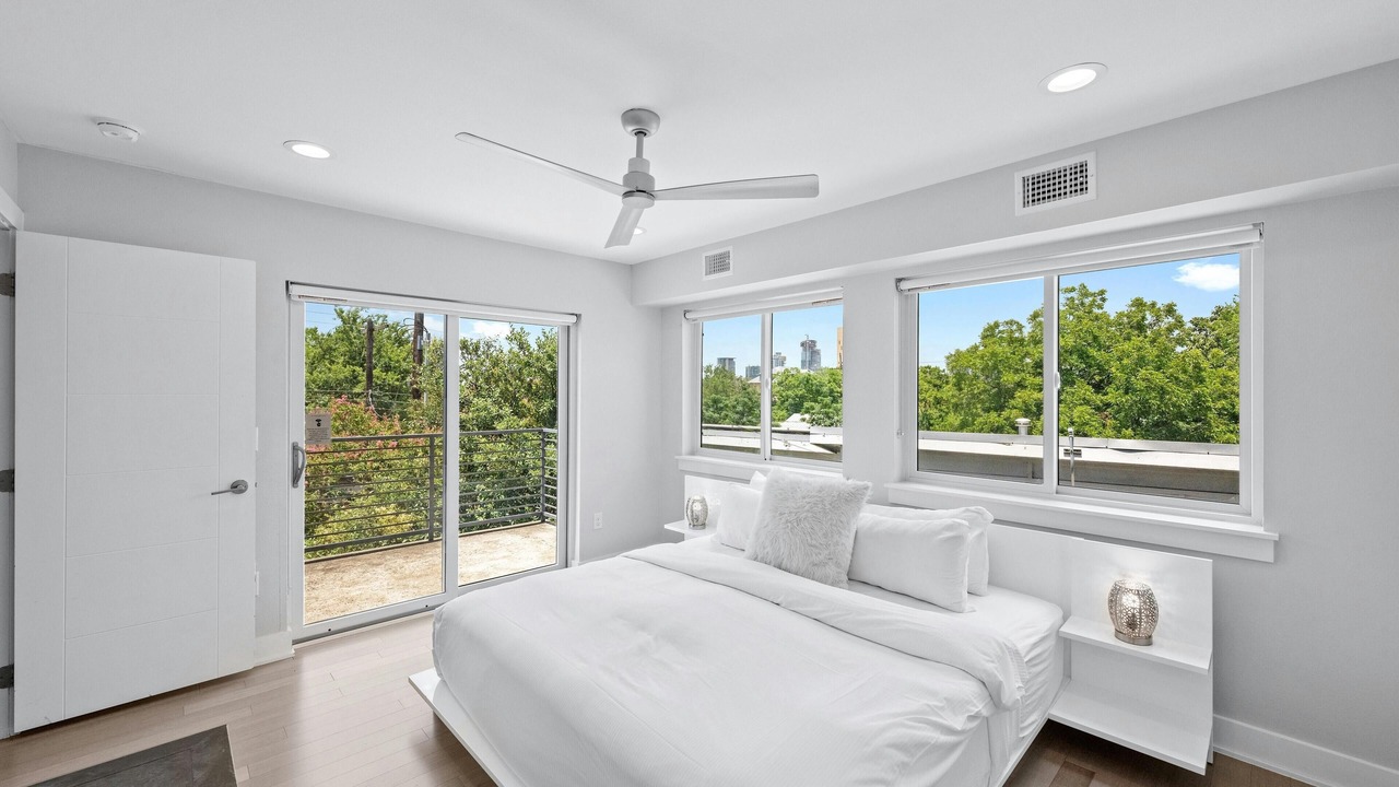 Photo of Bedroom in Blackshear-Prospect Hill