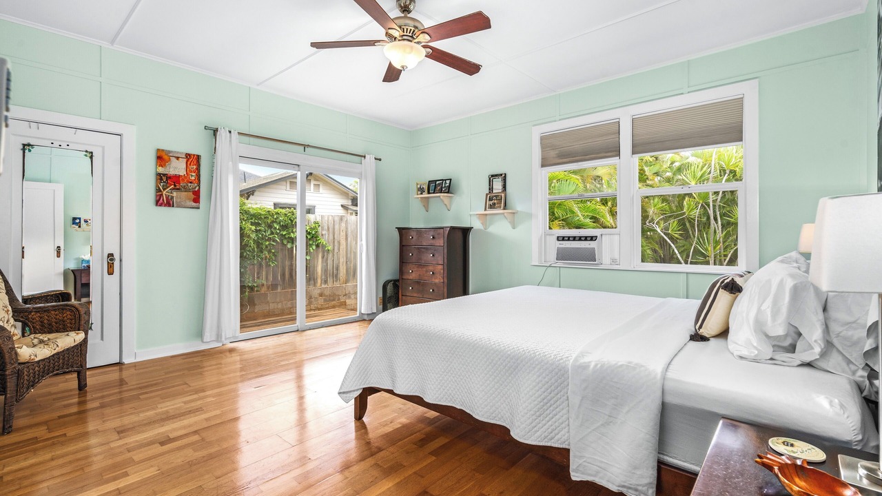 Photo of Bedroom in Kuau