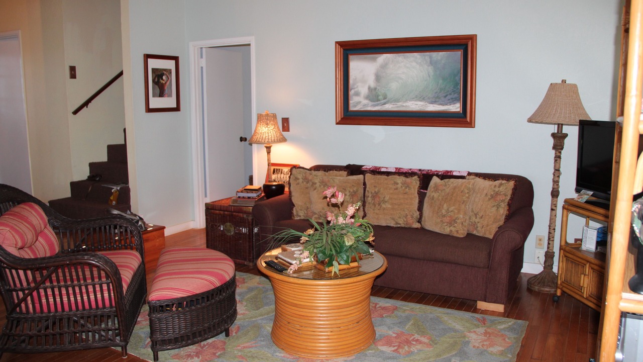 Photo of Livingroom in Maunaloa