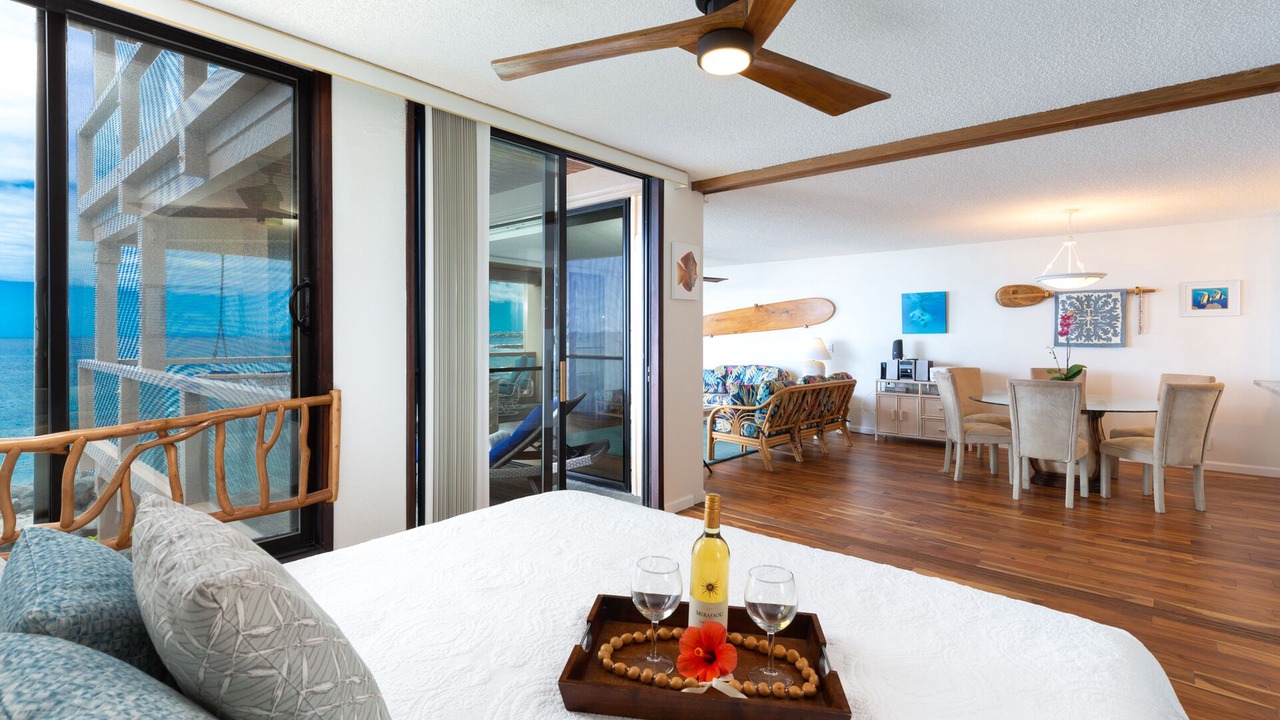 Photo of Bedroom in Kahaluu Bay