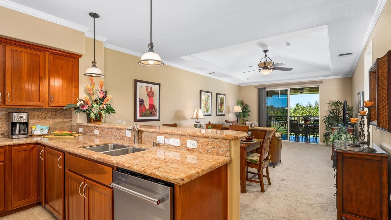Photo of Kitchen in Waikoloa