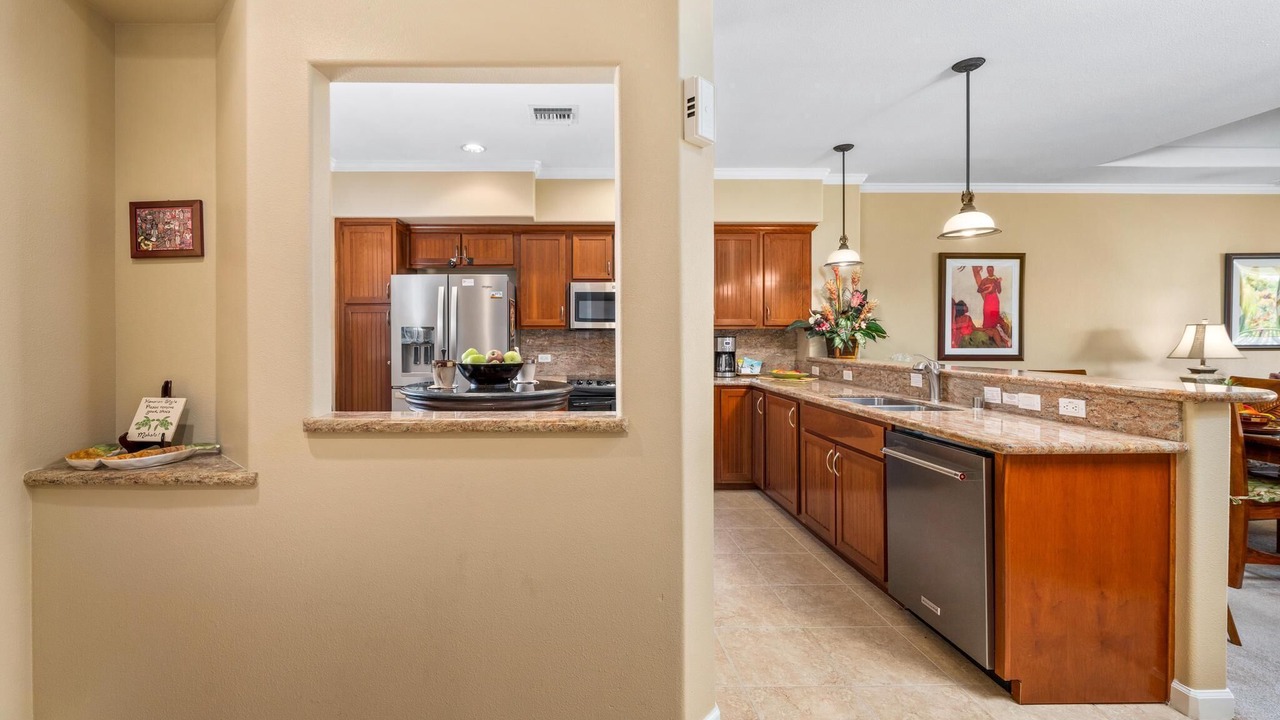 Photo of Kitchen in Waikoloa
