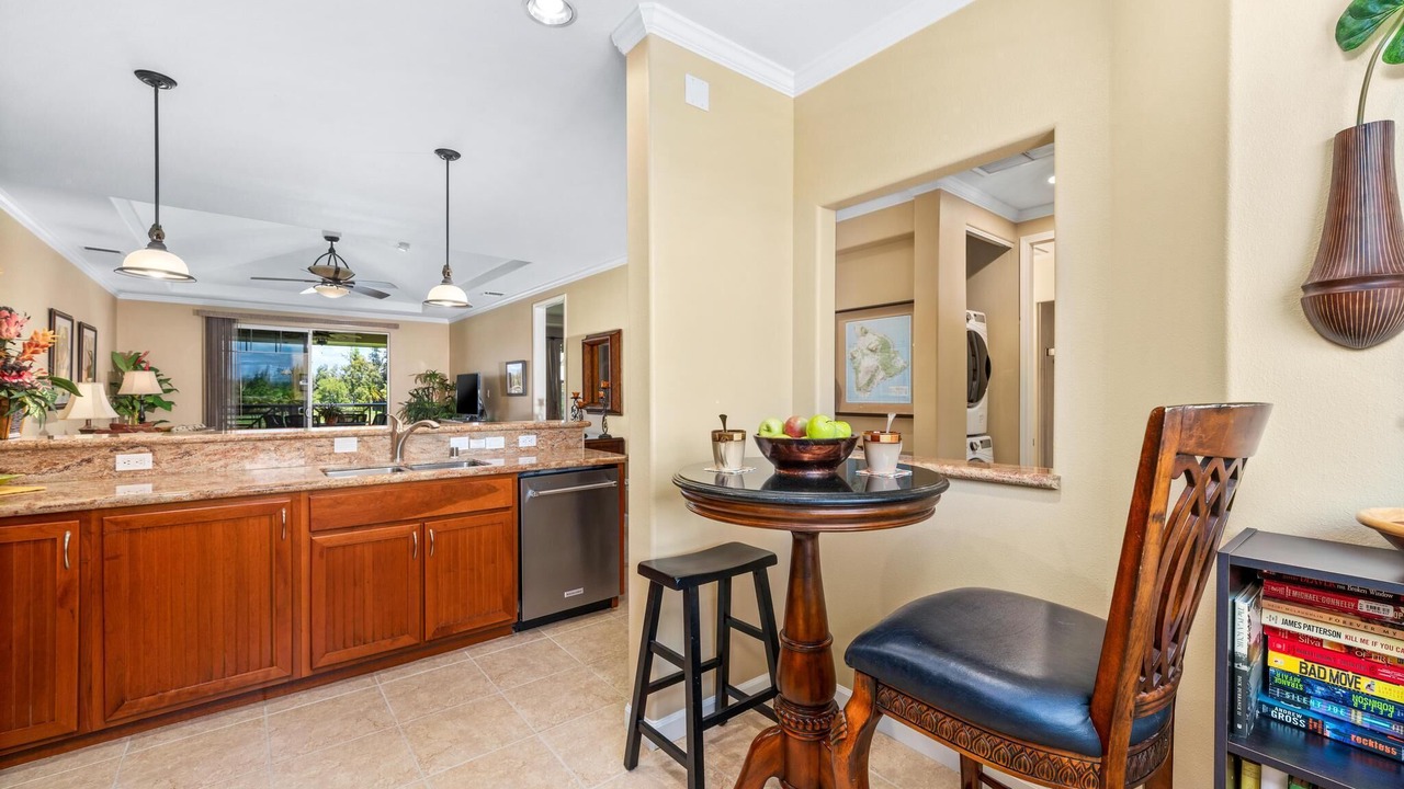 Photo of Kitchen in Waikoloa