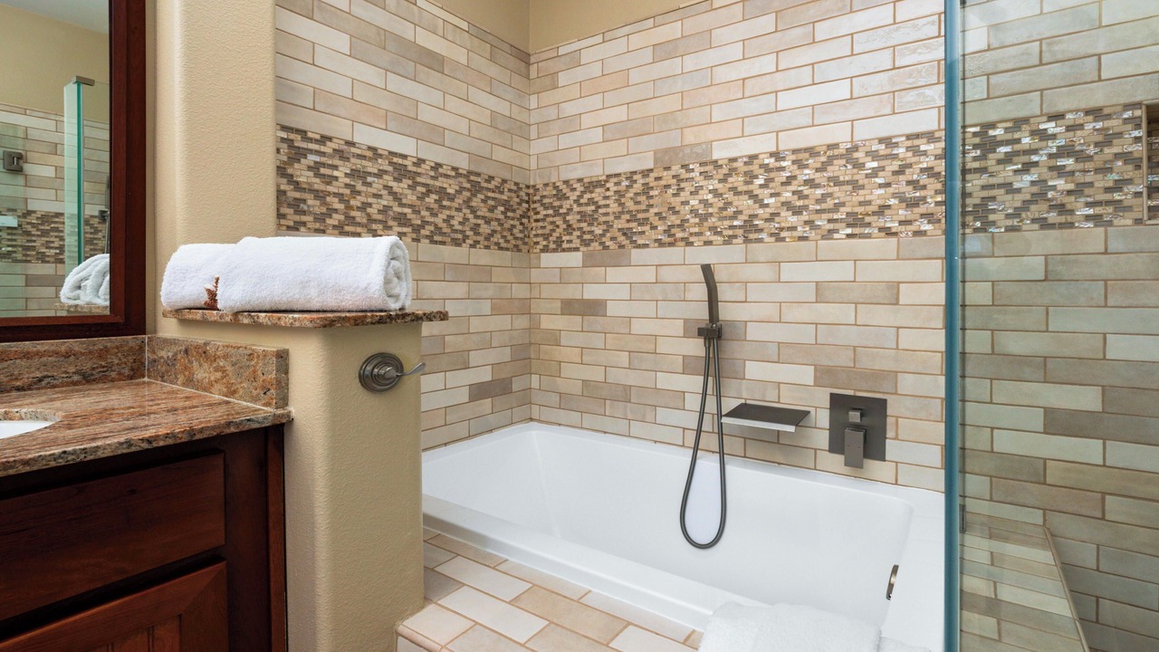 Photo of Bathroom in Waikoloa