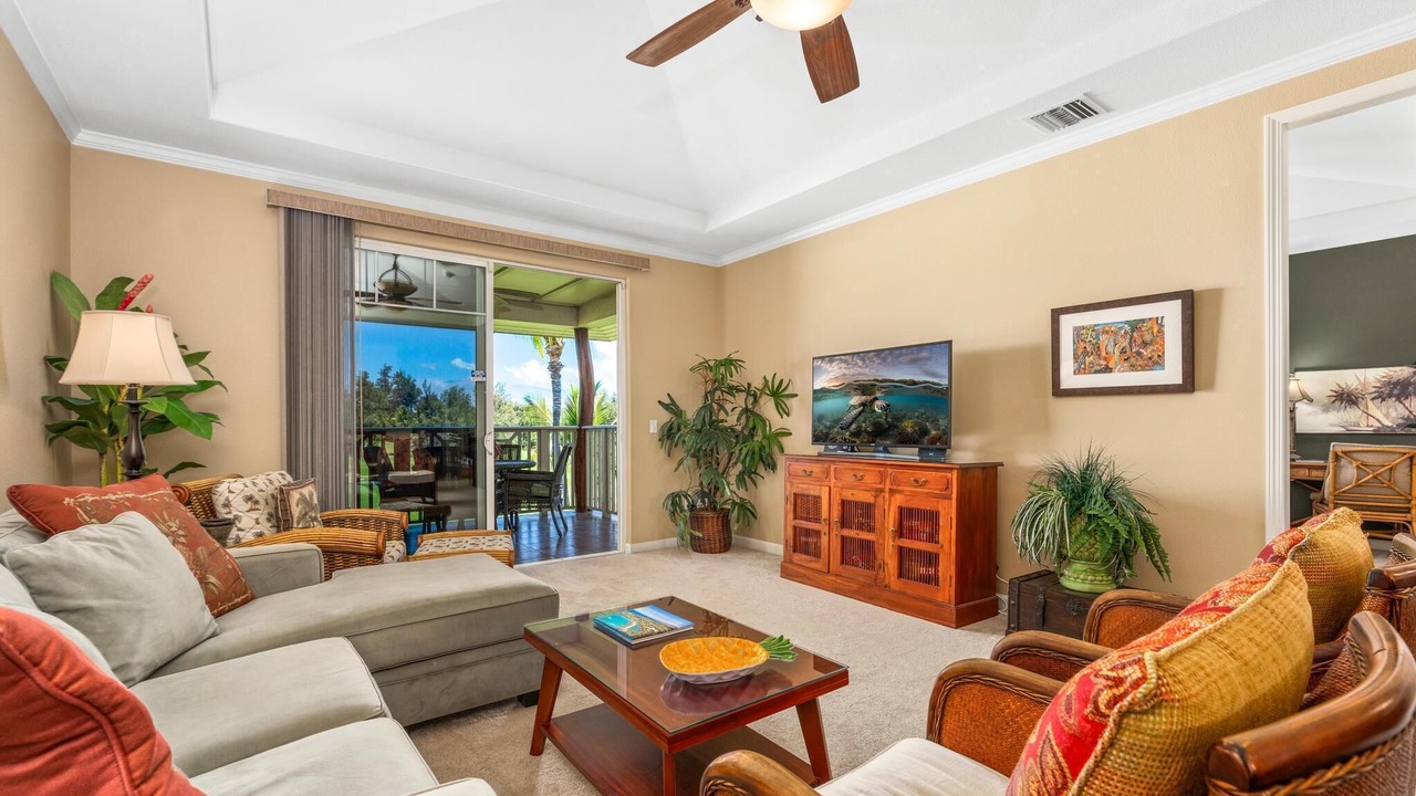 Photo of Livingroom in Waikoloa