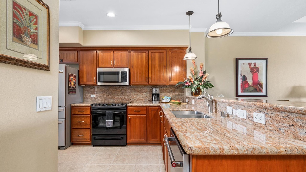 Photo of Kitchen in Waikoloa