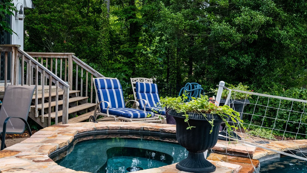 Photo of Outdoor in Huntersville