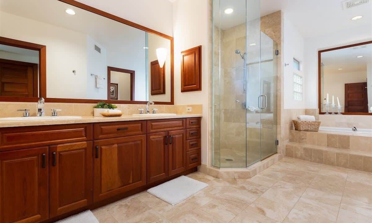 Photo of Bathroom in Kamuela