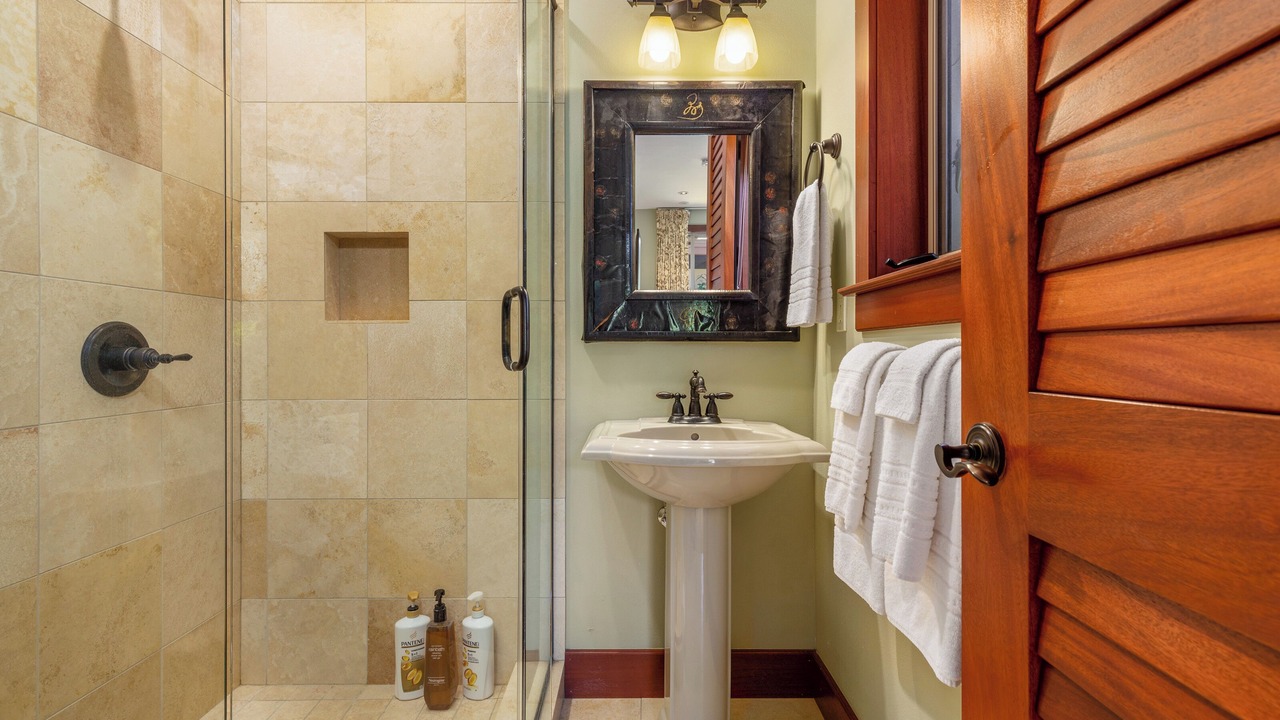 Photo of Bathroom in Kamuela