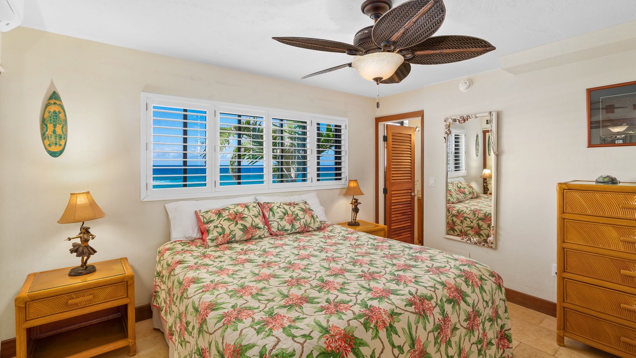 Photo of Bedroom in Poipu