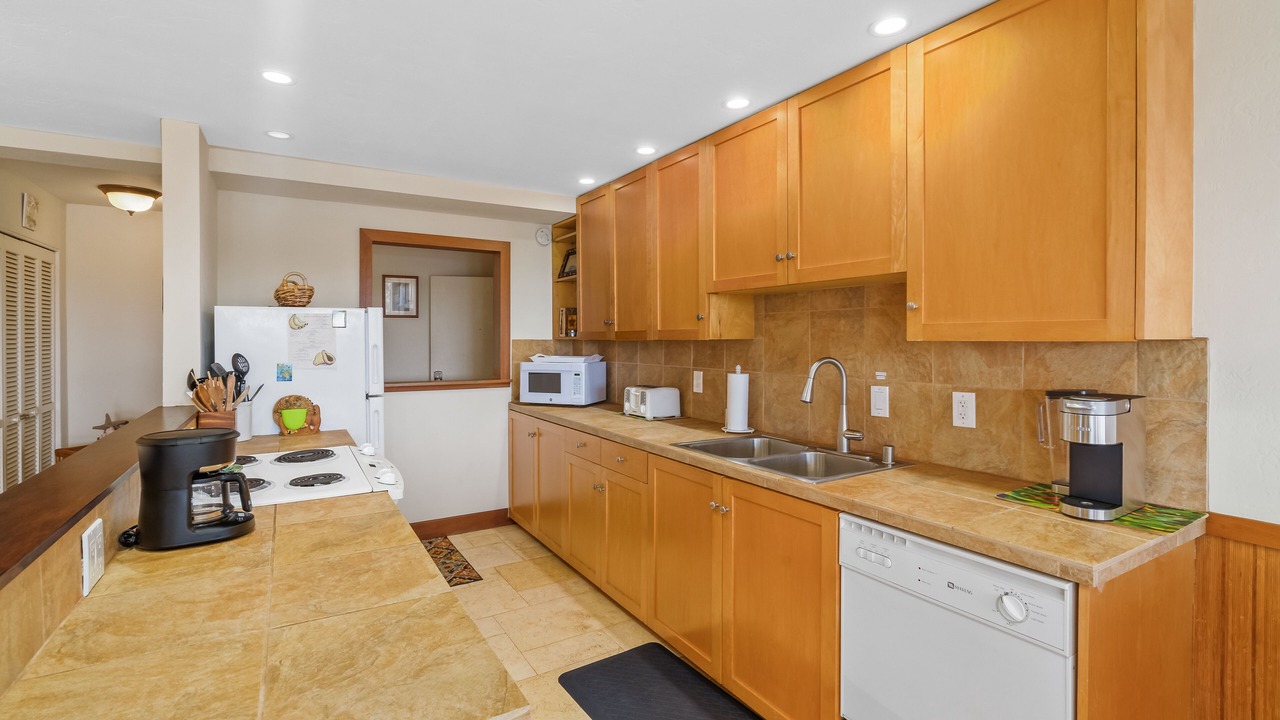 Photo of Kitchen in Poipu
