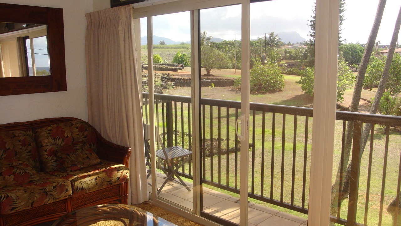 Photo of Bedroom in Poipu