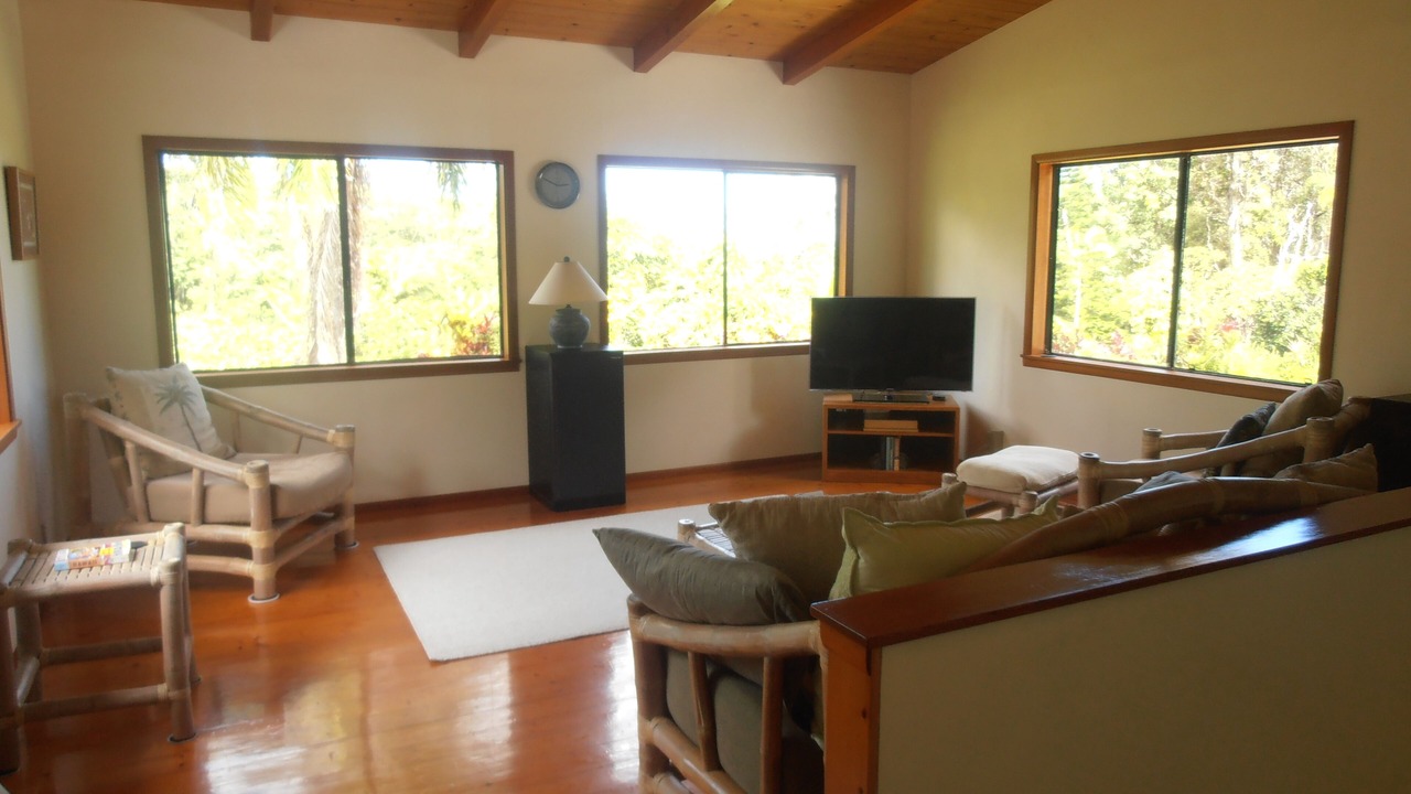 Photo of Bedroom in Pahoa