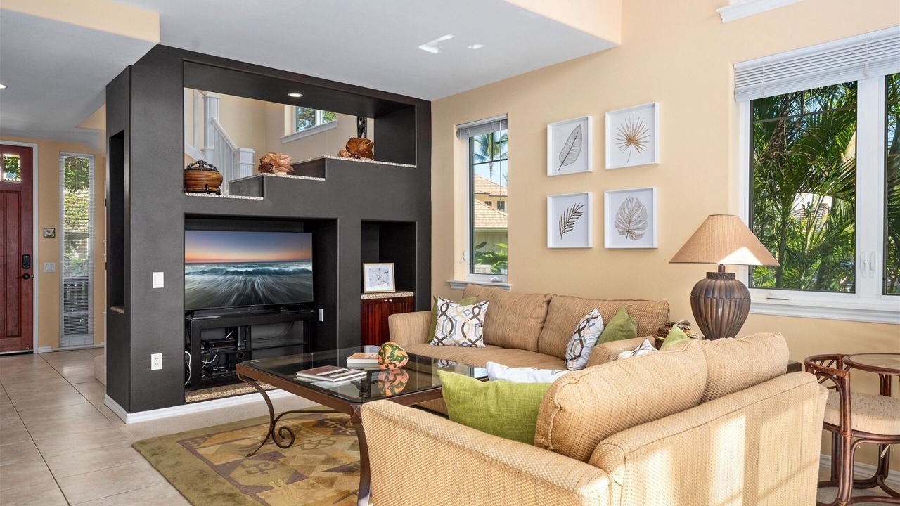 Photo of Livingroom in Waikoloa