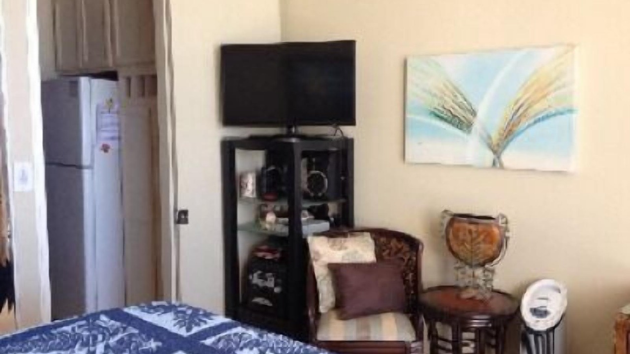 Photo of Bedroom in Makaha