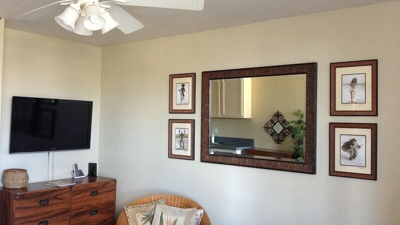 Photo of Livingroom in Makaha