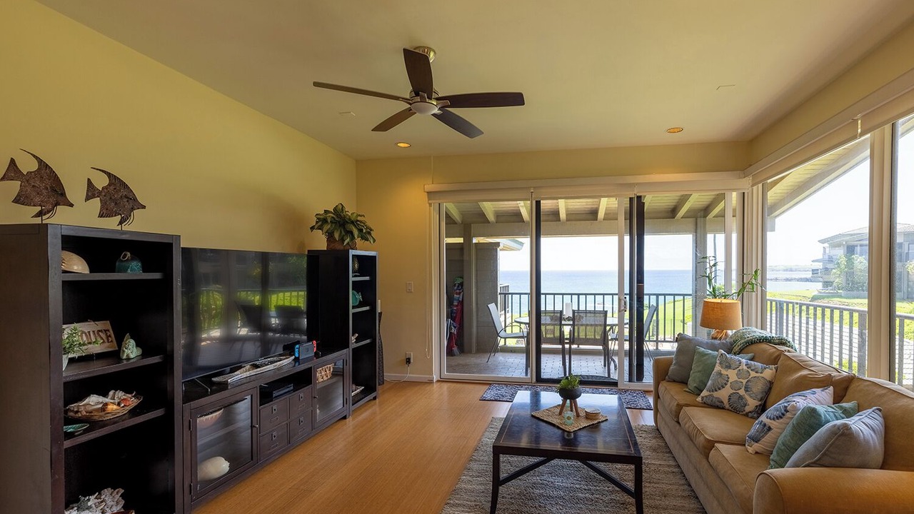 Photo of Livingroom in Napili