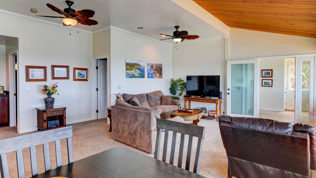 Photo of Bedroom in Wainiha
