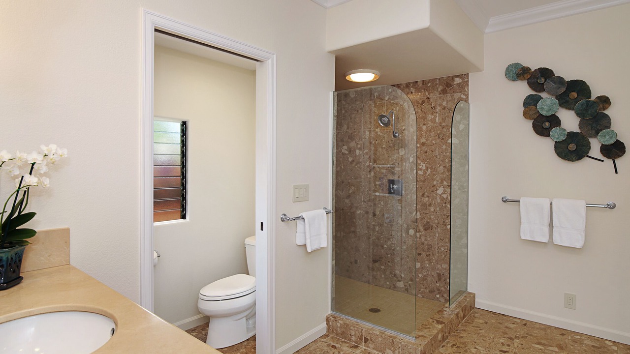 Photo of Bathroom in Princeville