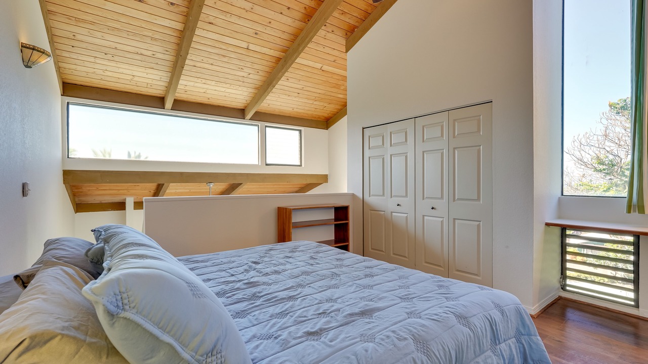 Photo of Bedroom in Historic Kailua Village