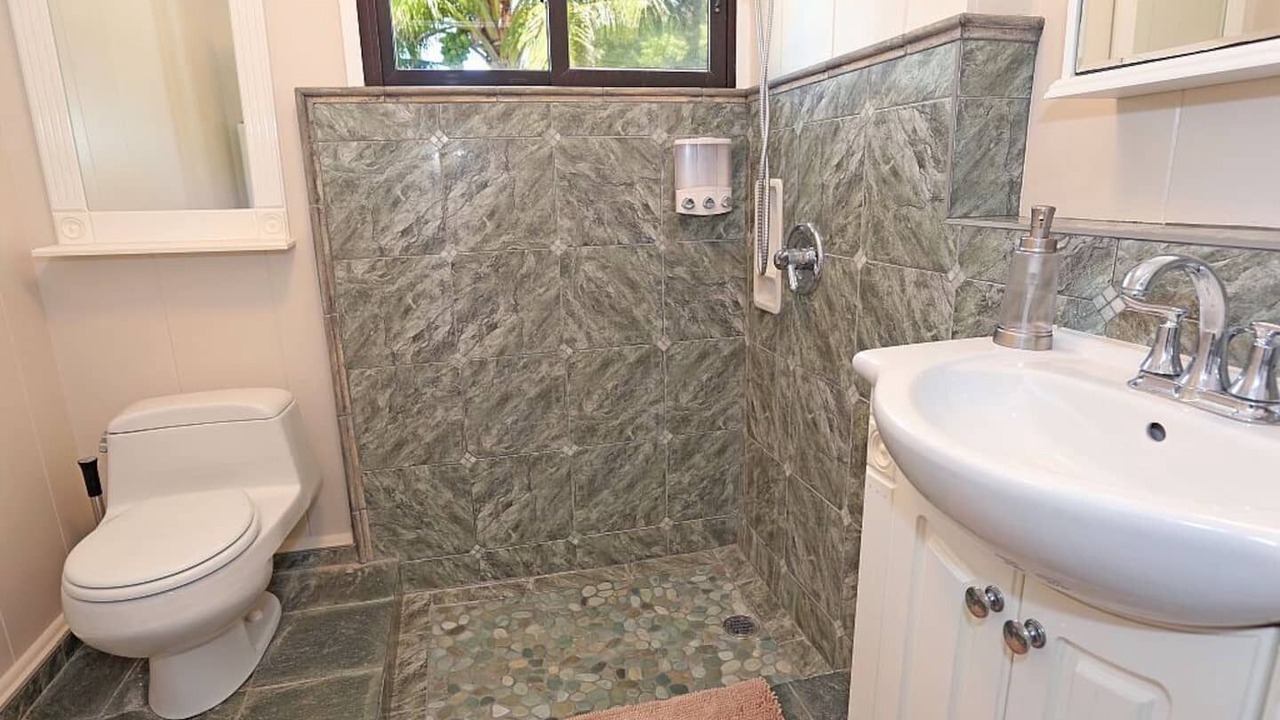 Photo of Bathroom in Kalama Tract
