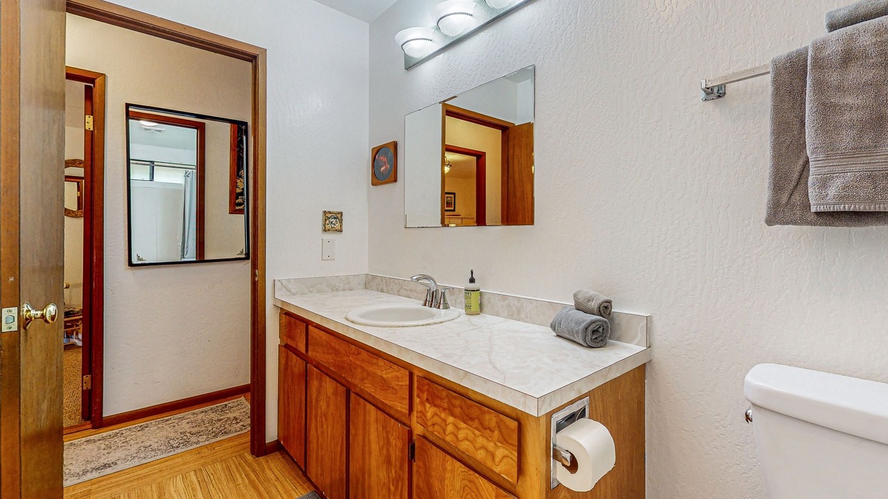Photo of Bathroom in Volcano