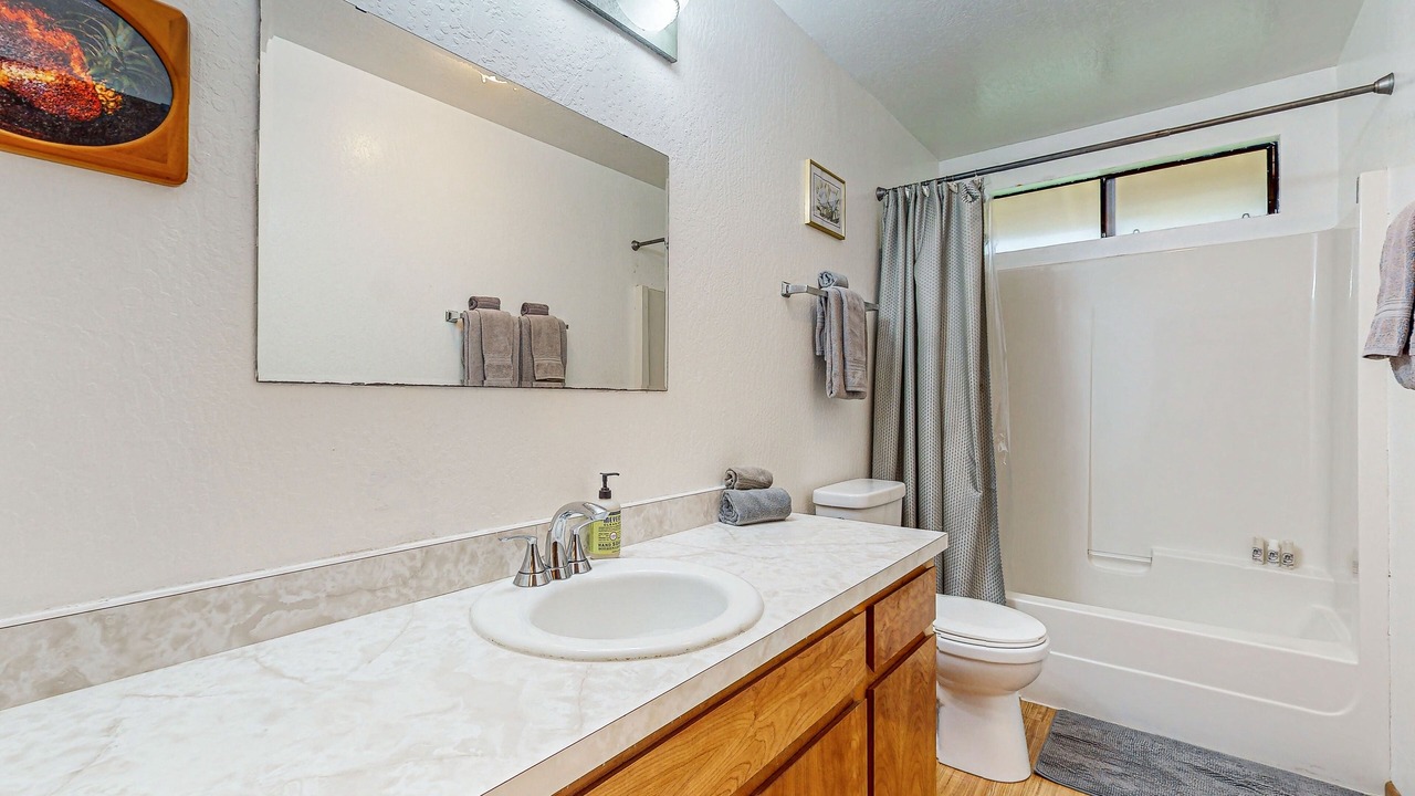 Photo of Bathroom in Volcano