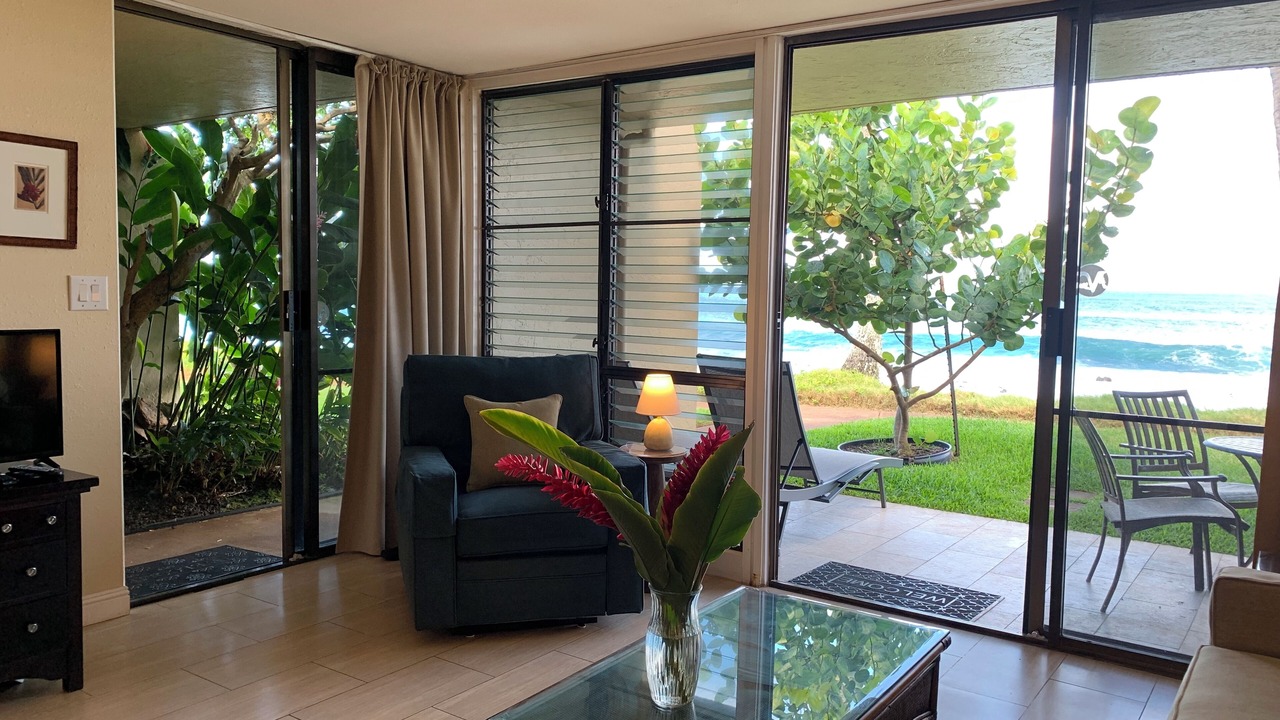 Photo of Livingroom in Napili