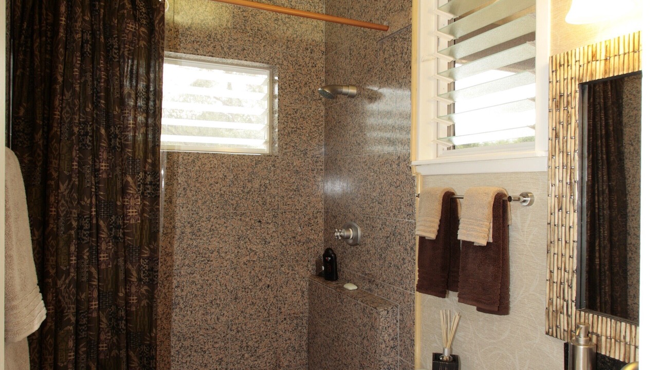 Photo of Bathroom in Wailea
