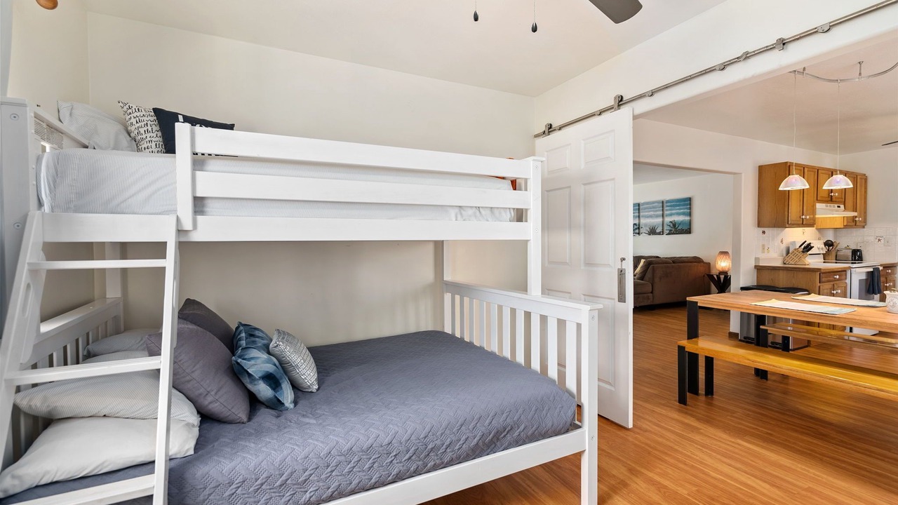 Photo of Bedroom in Pupukea
