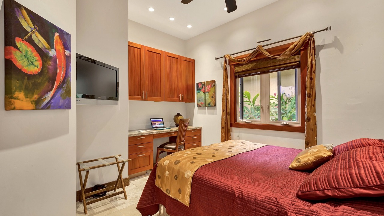 Photo of Outdoor in Historic Kailua Village