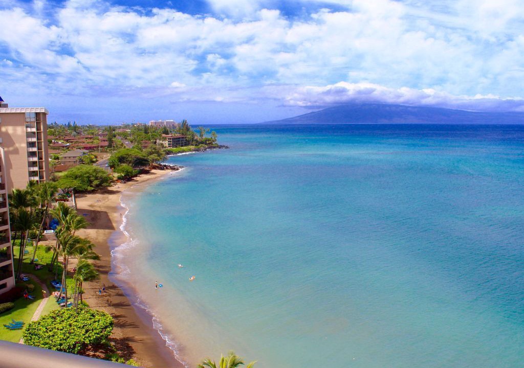 Photo of Others in Kahana