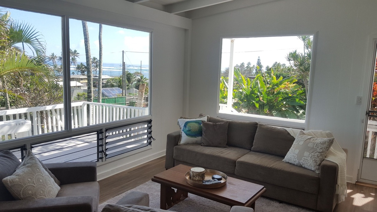 Photo of Livingroom in Ka'a'awa