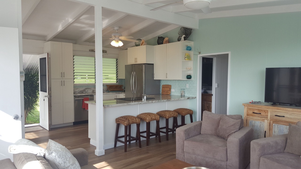 Photo of Livingroom in Ka'a'awa