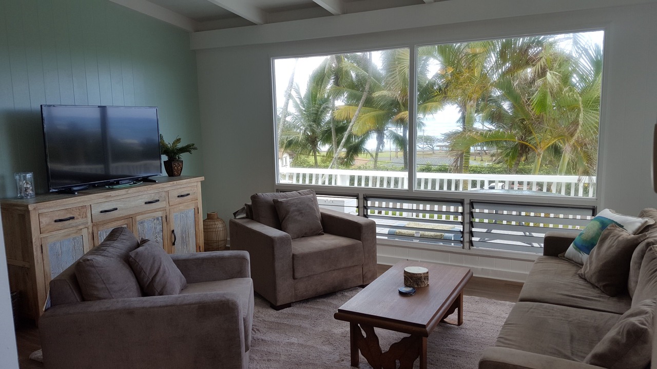 Photo of Livingroom in Ka'a'awa