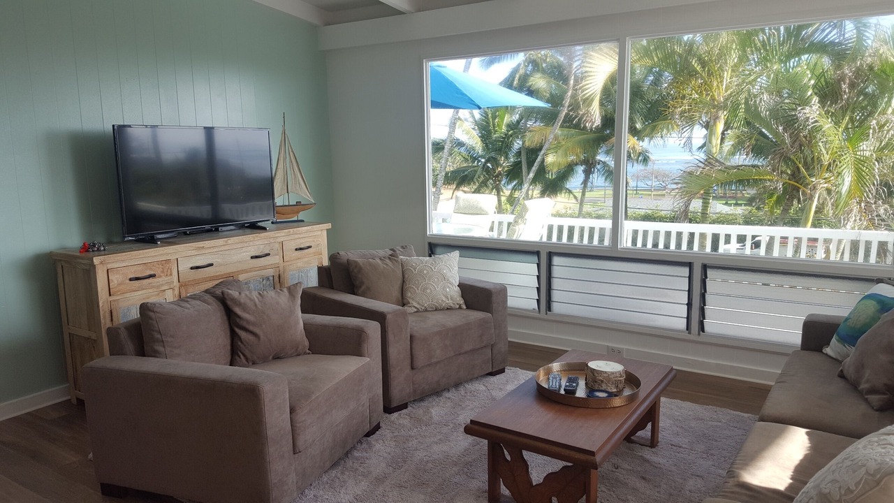 Photo of Livingroom in Ka'a'awa